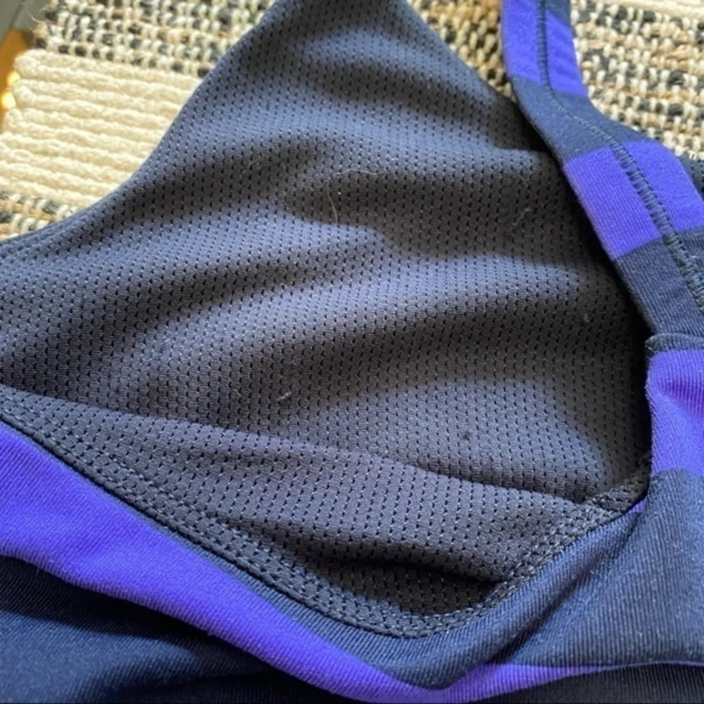 Athleta Optimism Tank Bold Stripe Top Purple Stripe Medium - Picture 14 of 15